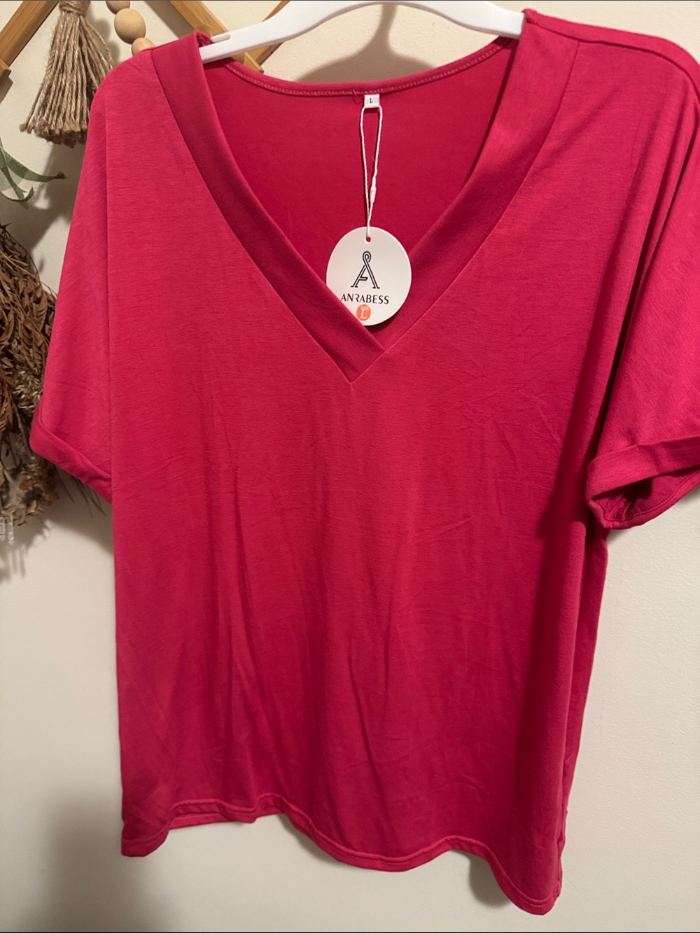 Anzabess V-Neck Short Sleeve Tee in Raspberry Pink